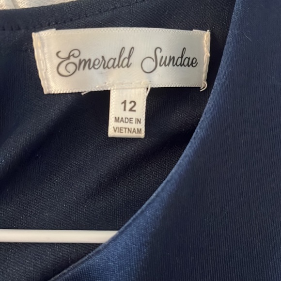 Girls Dress - Picture 3 of 3